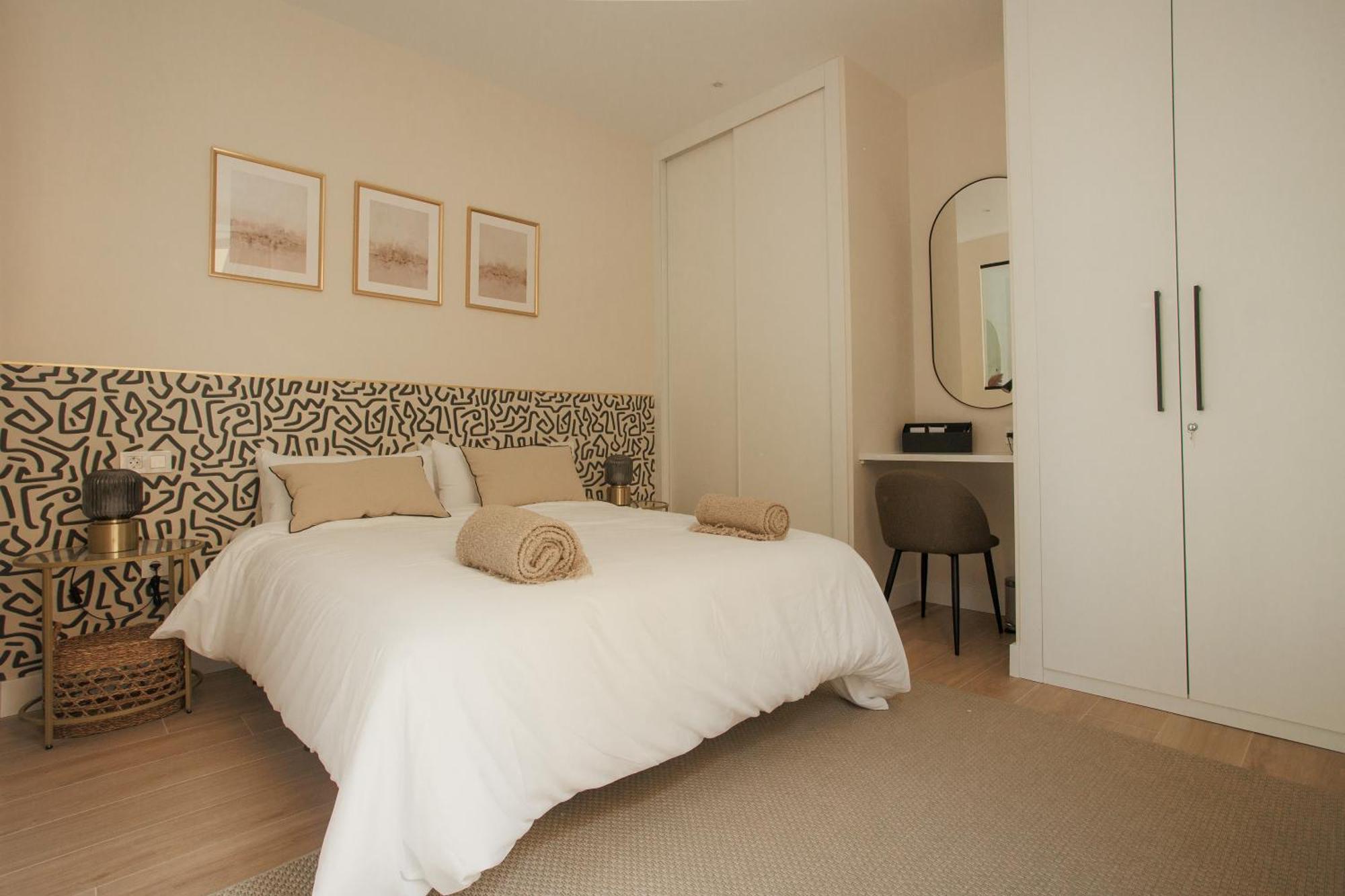 Apartamentos Cervantes Badajoz Bagian luar foto