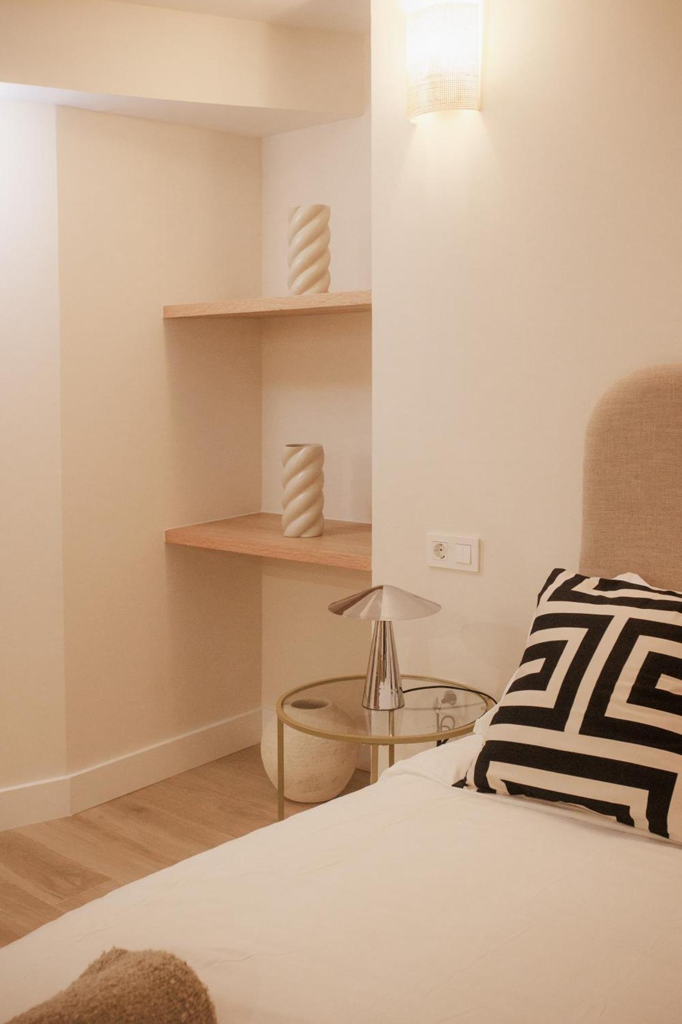 Apartamentos Cervantes Badajoz Bagian luar foto