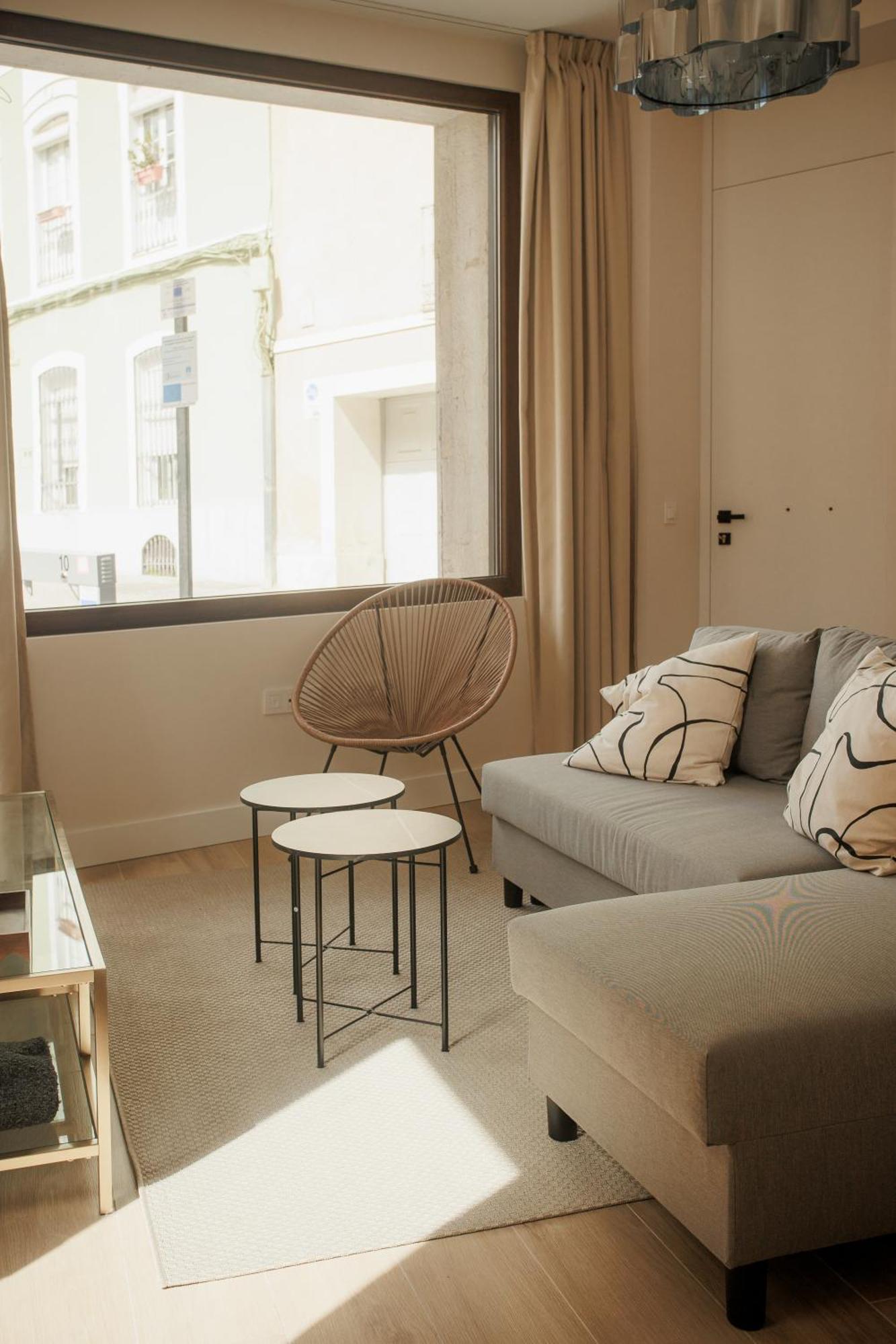Apartamentos Cervantes Badajoz Bagian luar foto